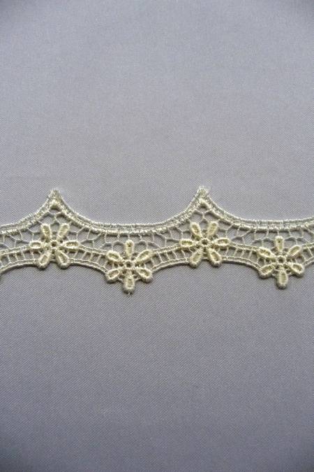 pizzo macrame avorio 3 Foto 1
