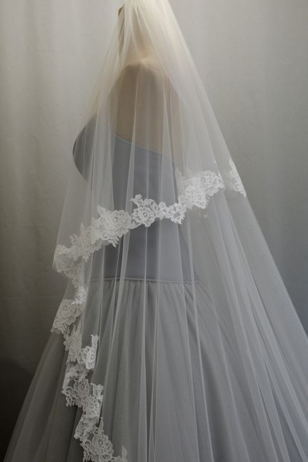 Veli Da Sposa In Seta Tulle Veletta Pois Pizzo Chantilly