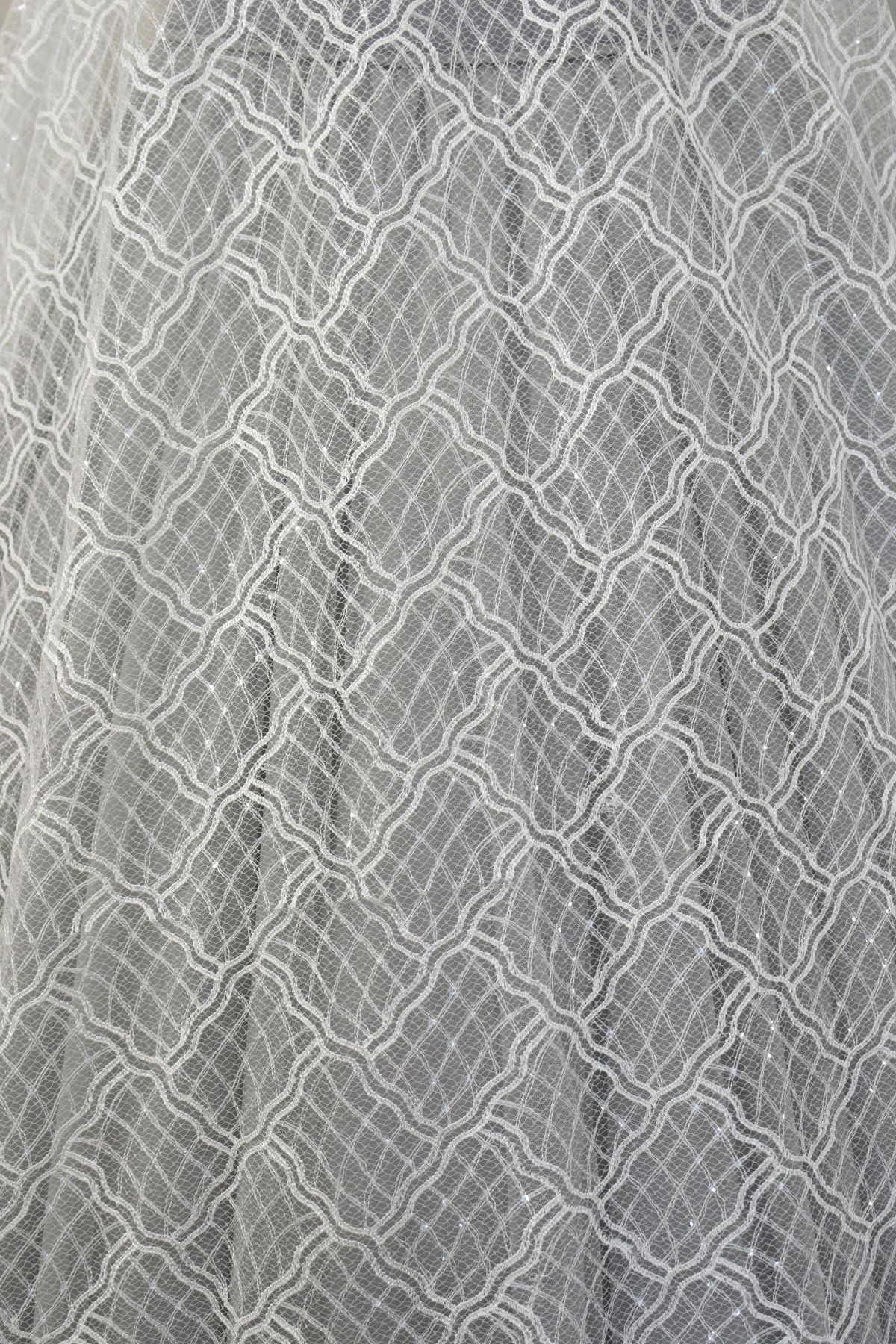 rete ricamata avorio naturale anche bianco seta h cm 130 con paillettes Art 00029B