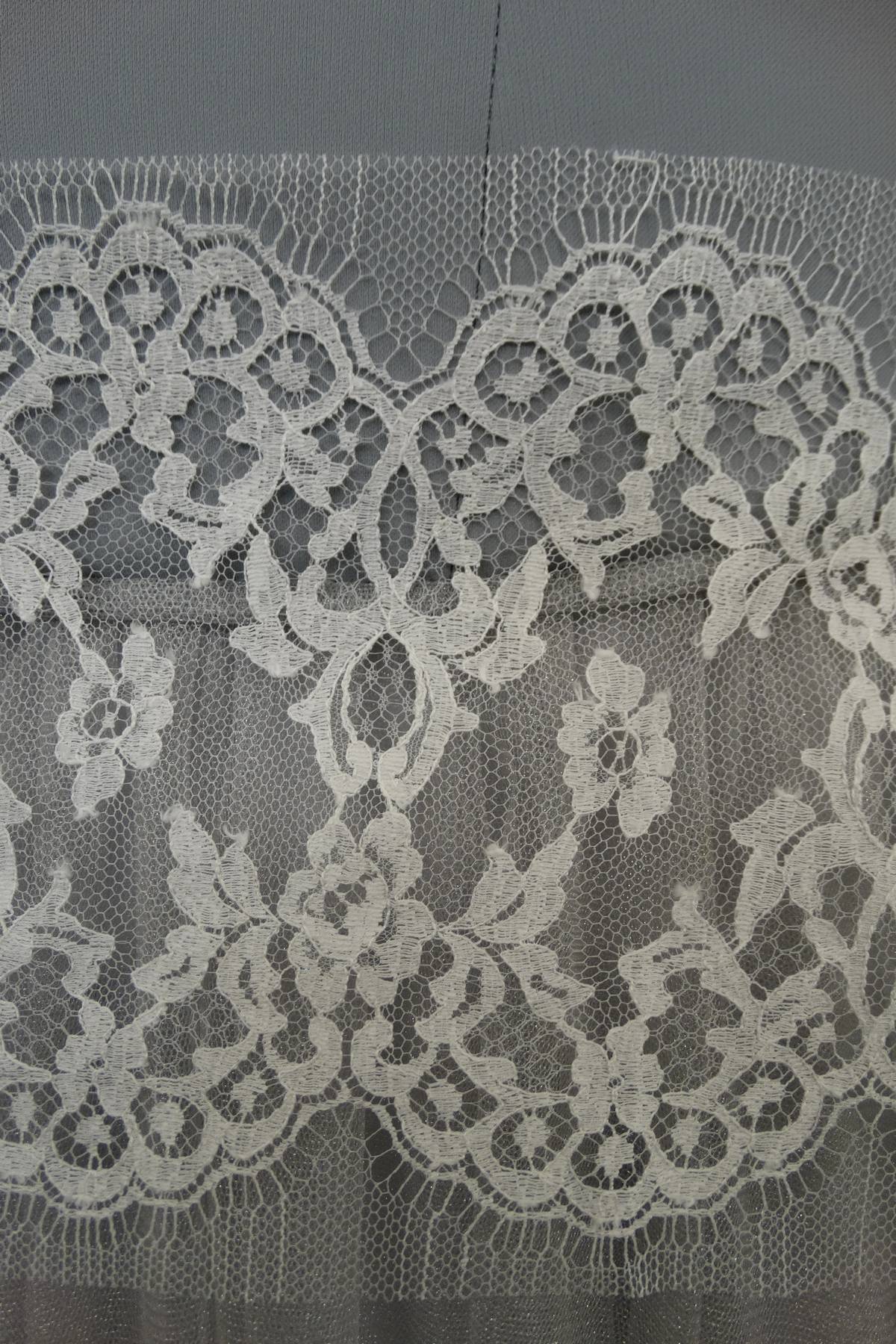 bordo pizzo chantilly bianco naturale h cm 14 75 cot 25 nylon Art 00101C