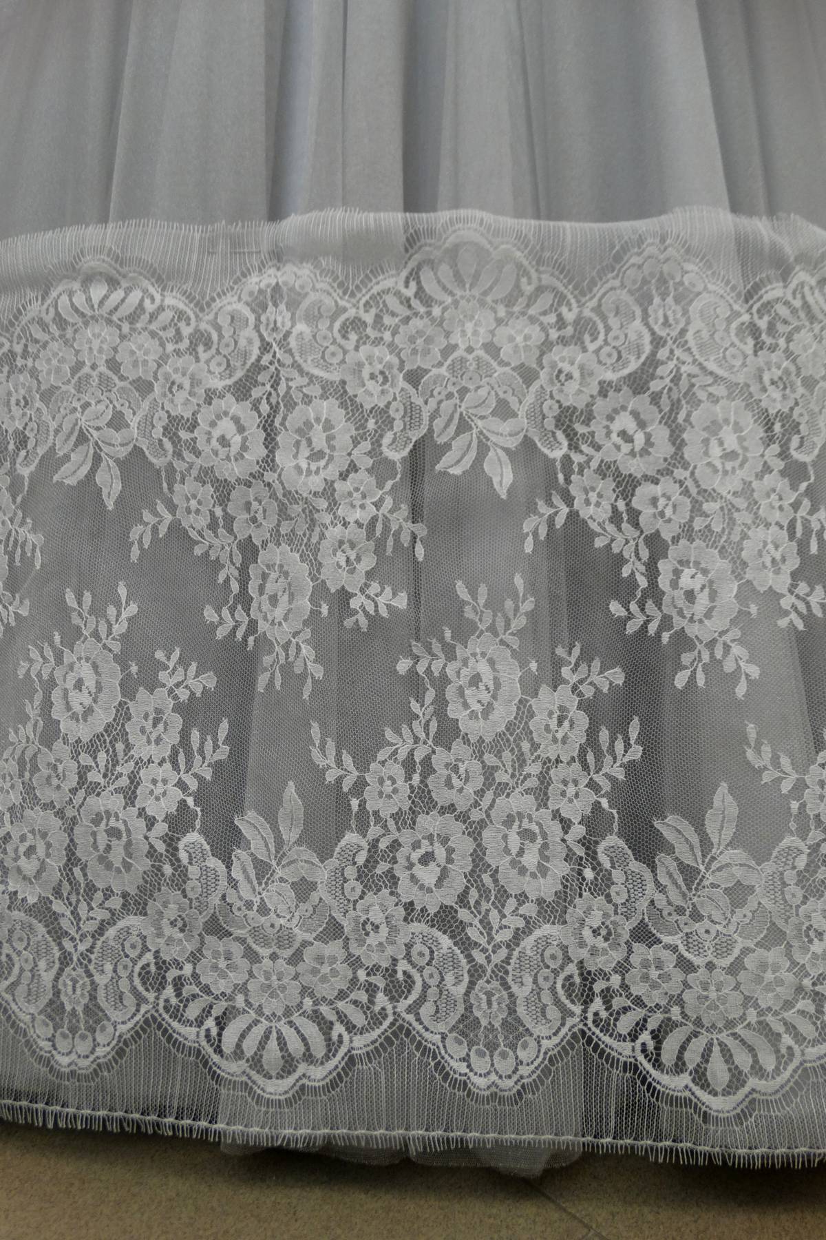 bordo pizzo chantilly bianco naturale h cm 40 75 cot 25 nylon Art 00104C
