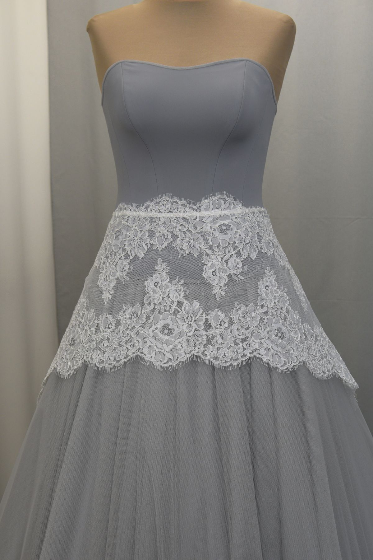 bordo tulle rebrode bianco seta h cm 29 anche bianco Art 0091F