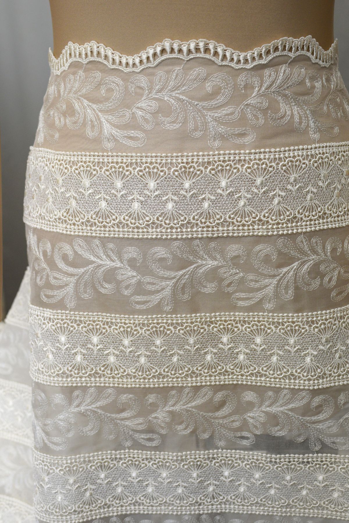 macrame su organza seta pura avorio anche bianco seta h cm 75 Art 0119H