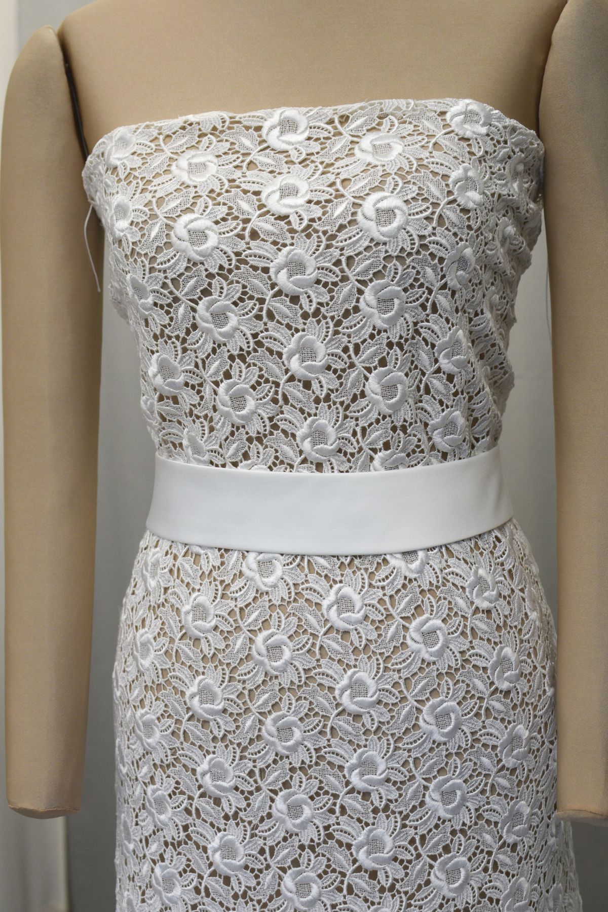 pizzo macrame bianco seta h cm 135 Art 0119M