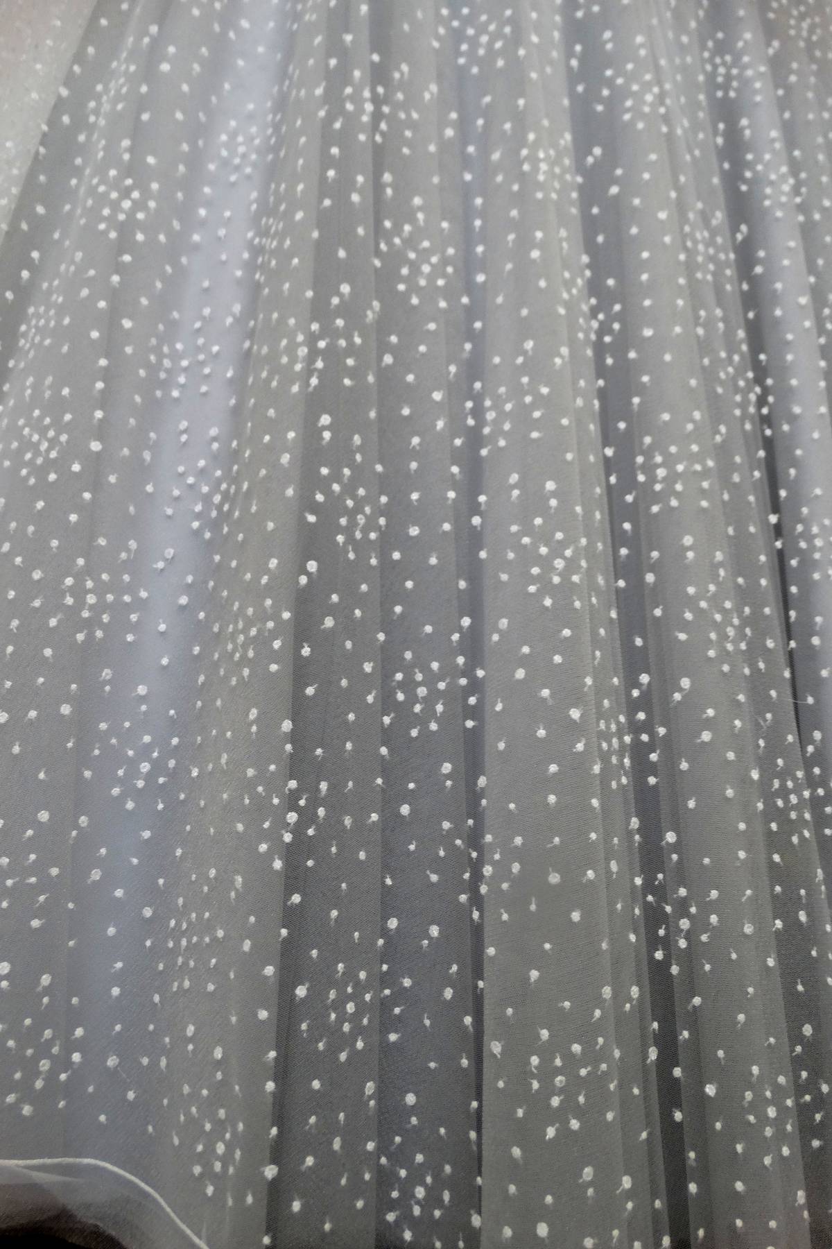 tulle mano seta ricamo pois stellato bianco seta (bianco e avorio) h cm 150 Art 0368