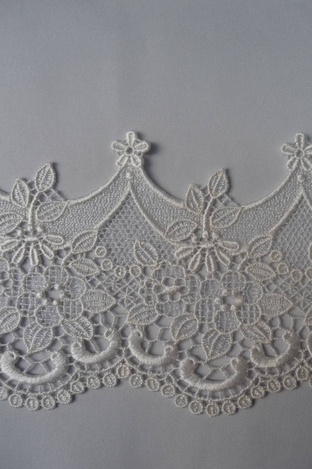 bordo pizzo macrame bianco 0204bm Art 0204BM