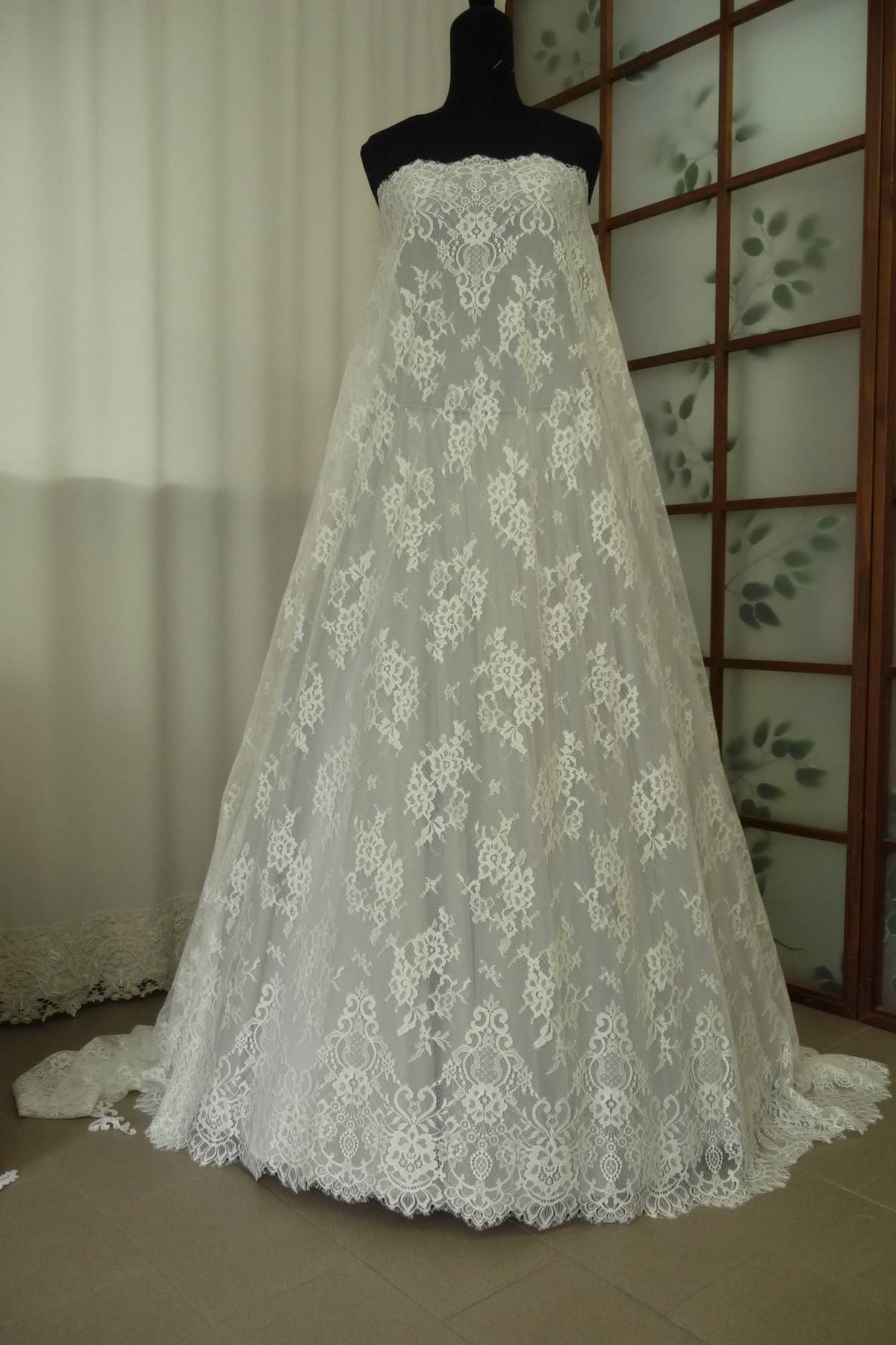 pizzo rebrode avorio 100 nylonry h cm 145 Art BR310