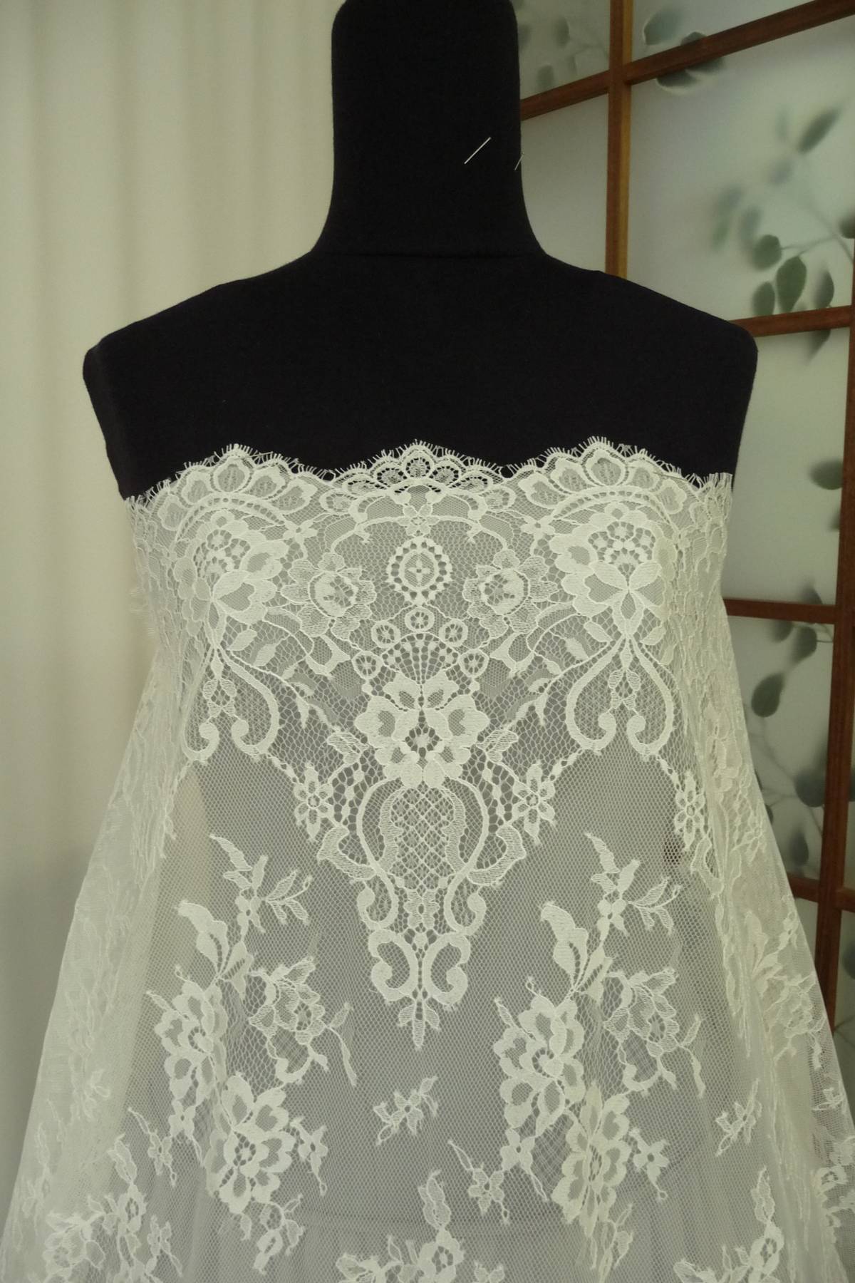 pizzo rebrode avorio 100 nylonry h cm 145 Art BR310