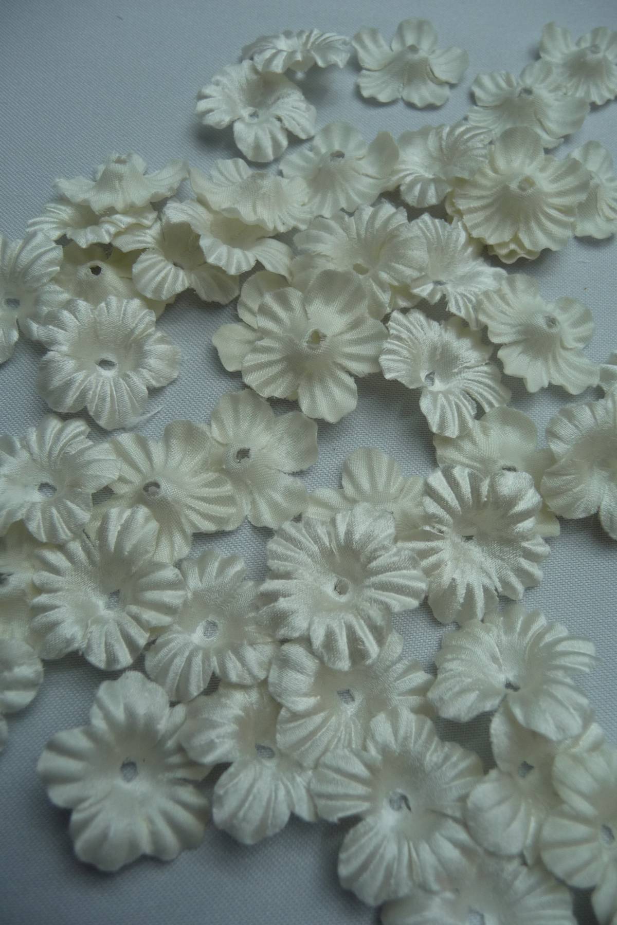 fiore duchesse 100 seta avorio (confezioni da 200 pezzi) Art F3AV