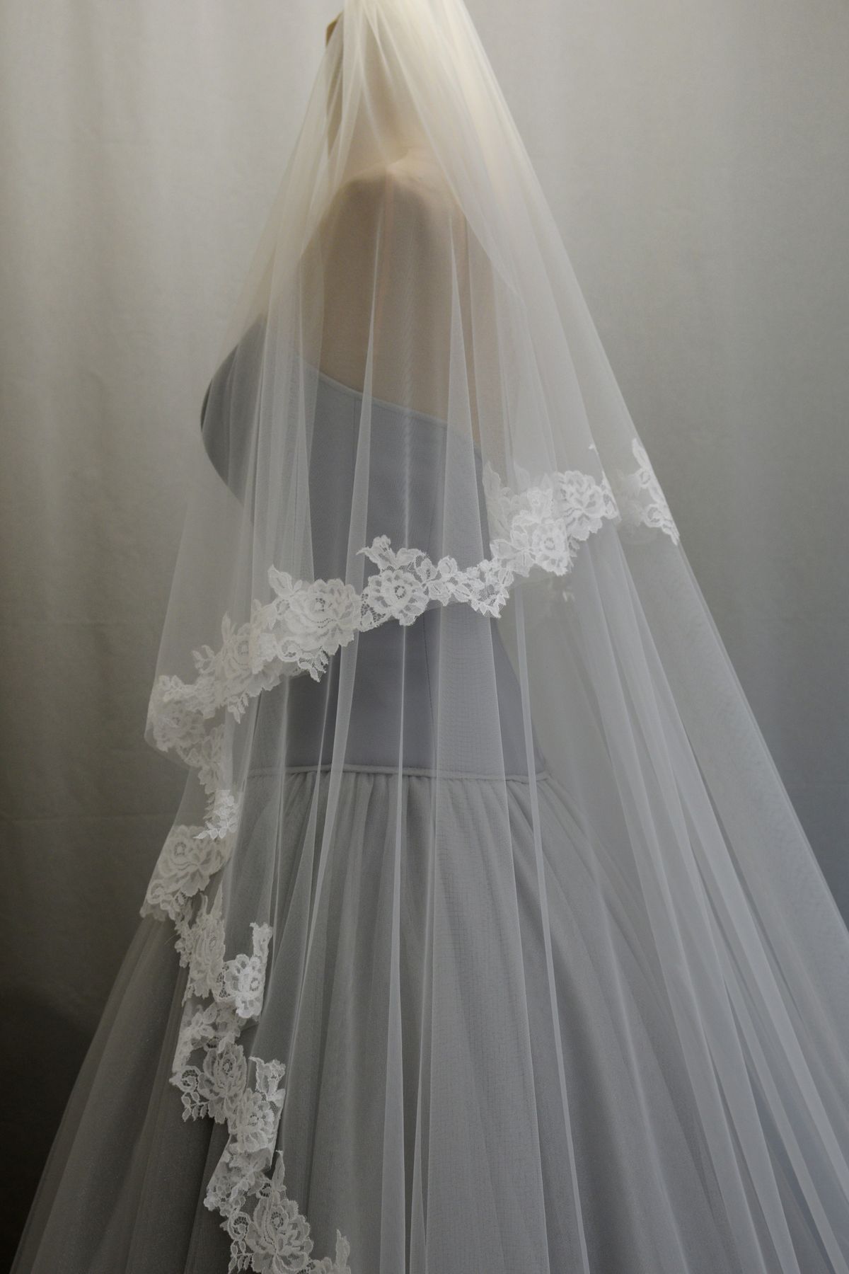Velo sposa pizzo chantilly sale
